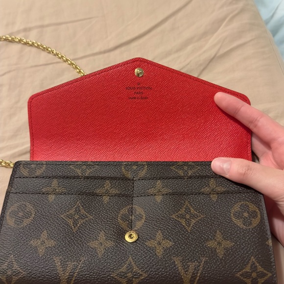 Louis Vuitton Wallet - Picture 7 of 7